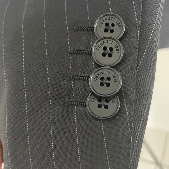Cerruti 1881 Men’s Blazer Pinstripe Dark Navy Blue 2 buttons 100% wool Sz 50 - Picture 7 of 7